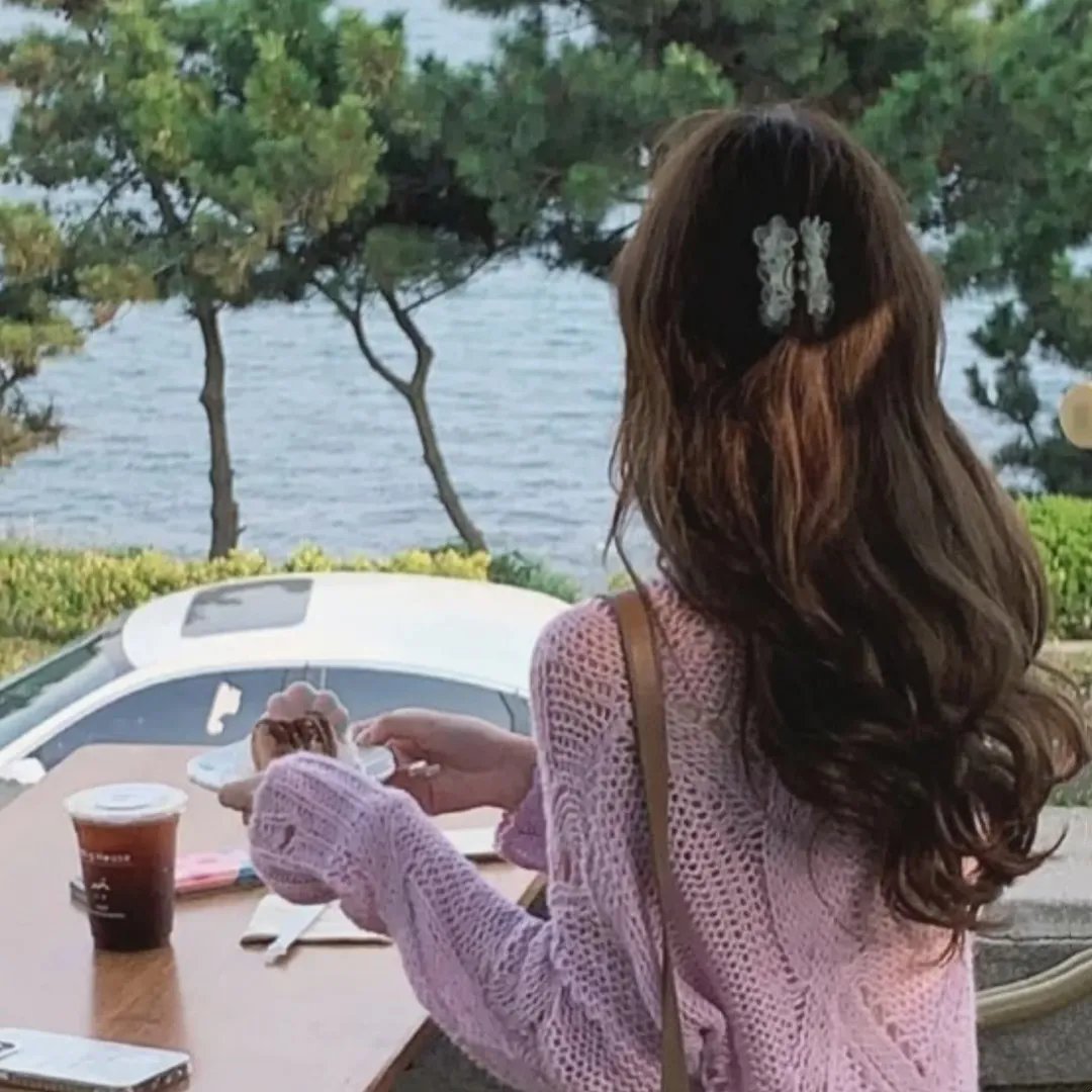 玛丹娜海报